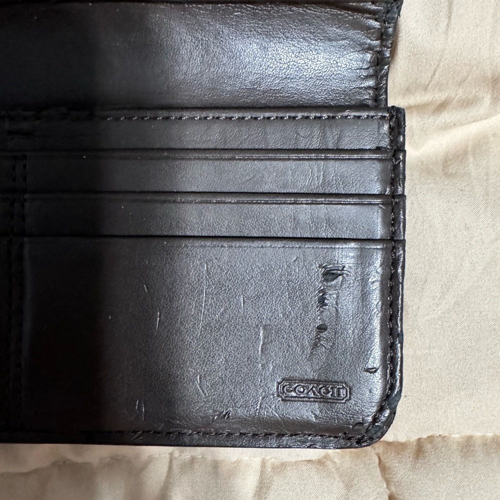 Coach Wallet - Picture 5 of 5